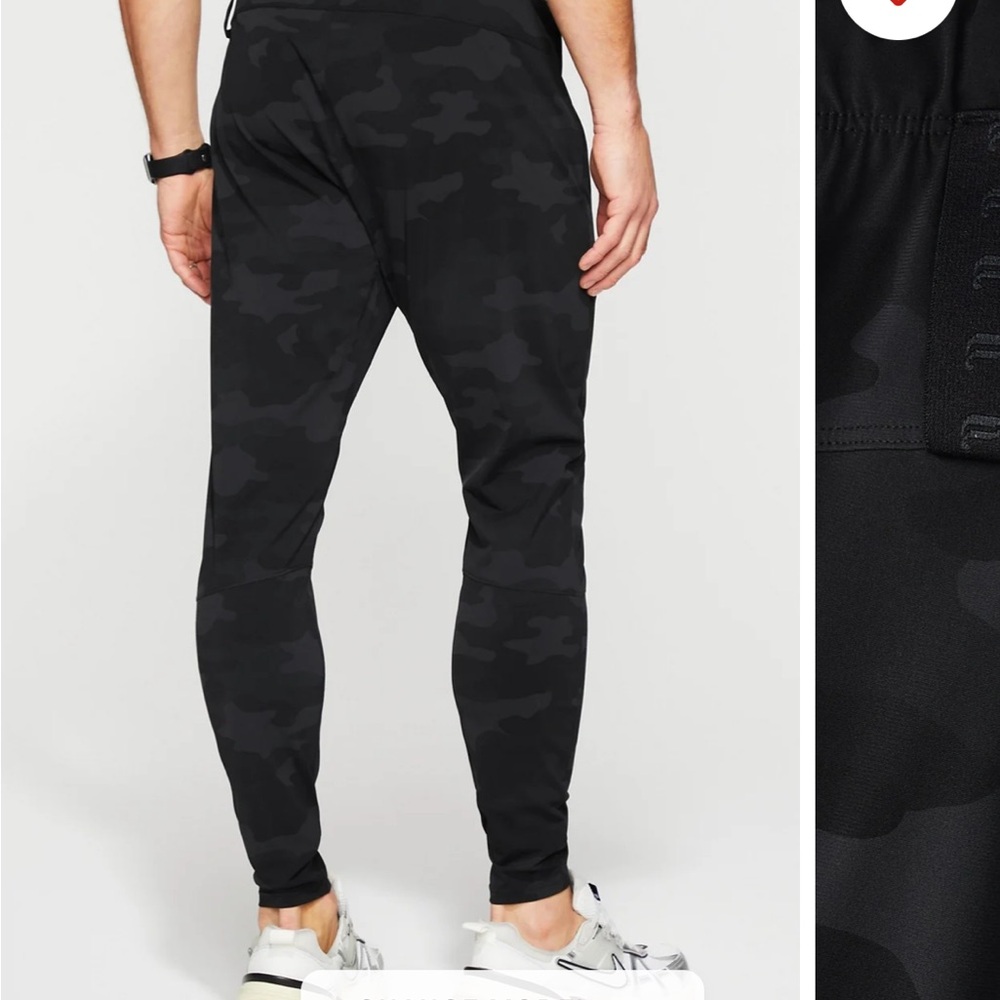 Fabletics Men's Dark Camo Joggers